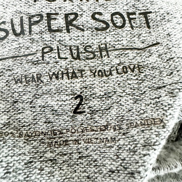 🎄 320. TORRID Super Soft Plush cowl neck sweater size 2 (Torrid) 2XL - Picture 6 of 7